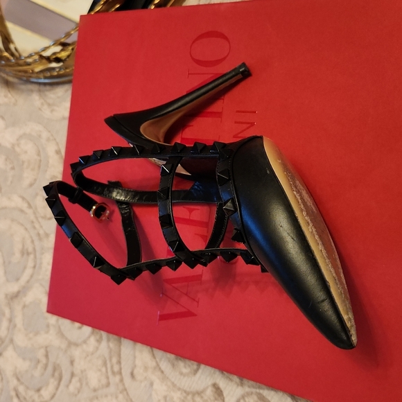 Valentino Heels - Picture 2 of 3